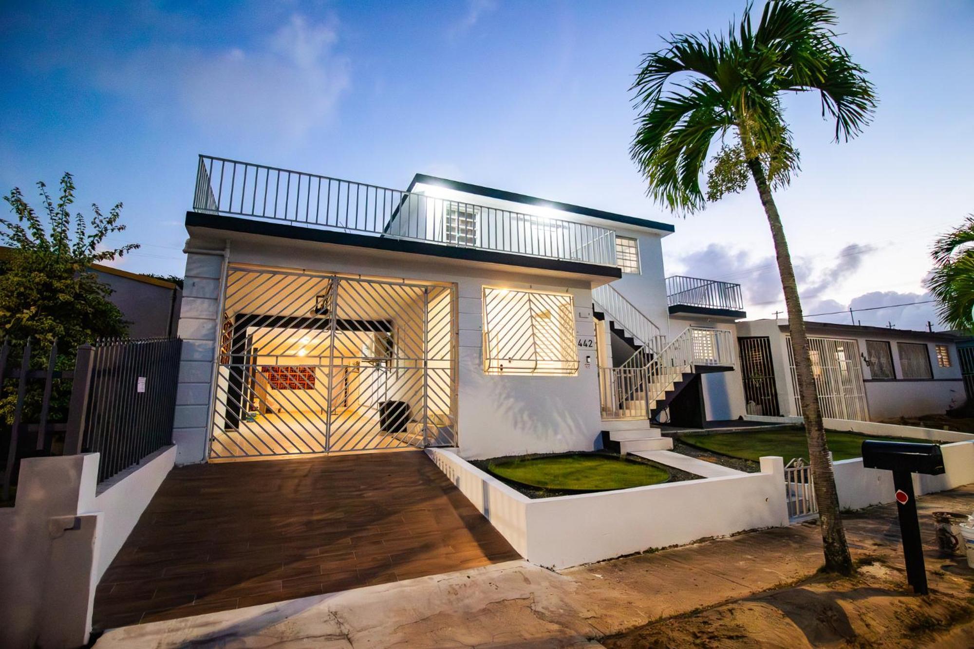Entire Vacation Home In San Juan - Fits 10 Exterior photo